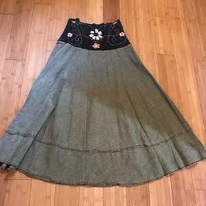 Green velvet cotton skirt